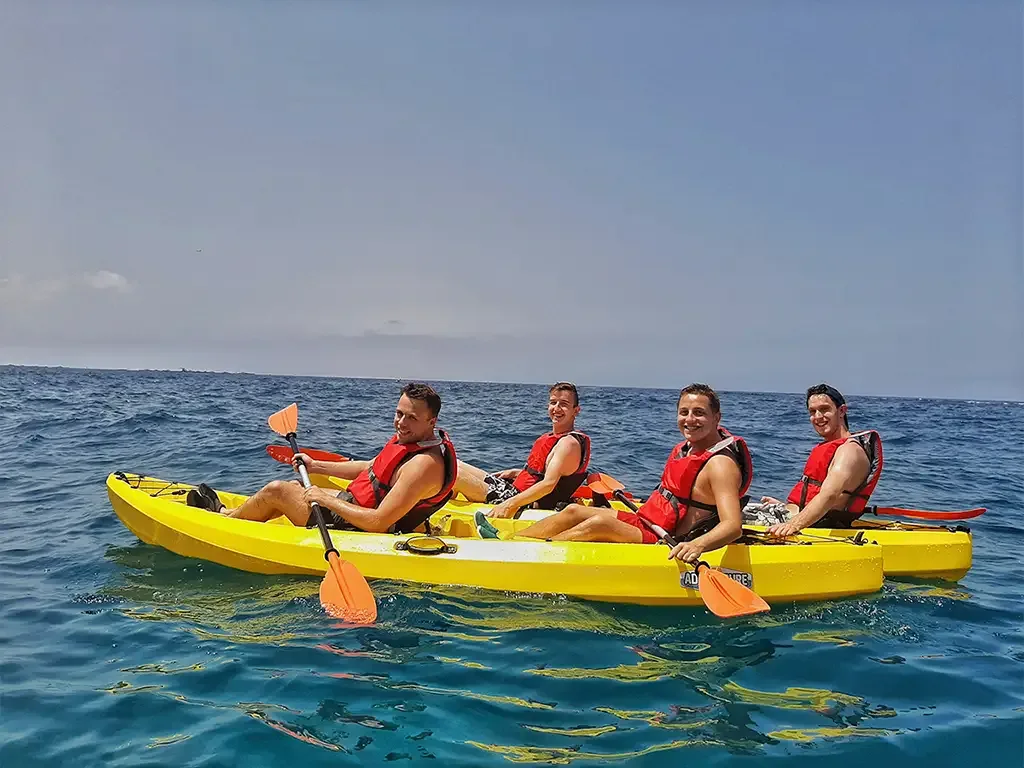 Adventoure - Safari Kayak Tour 8